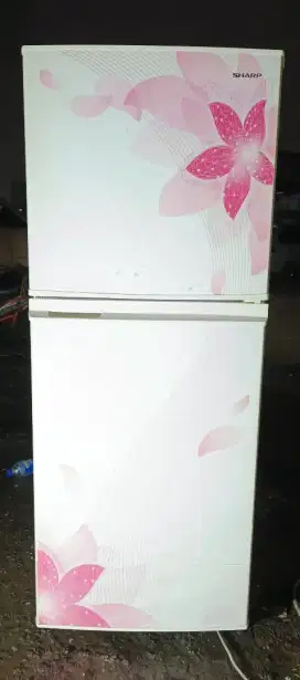 Kulkas pintu 2 sharp