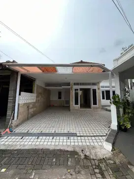 Rumah Murah Baru Renov di Pinus Regency Soekarno Hatta LB 250