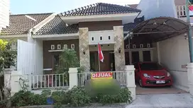 Rumah Apik Bersih Terawat Utara Candi Gebang