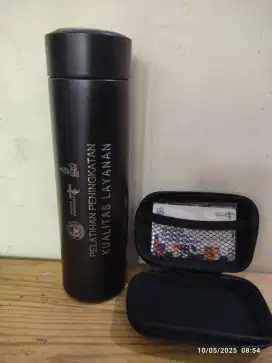 Tumbler dompet dan Flashdisk