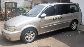 Kia Carnival 2000 Bensin