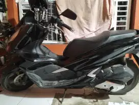 Honda pcx not beat vario