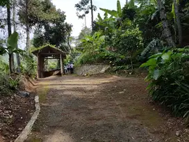 Dijual Tanah Luas di Zona Kuning Ciwidey