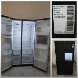 Jual murah Kulkas Side By Side LG gc-c247uguv,normal,7,9jt bs nego,