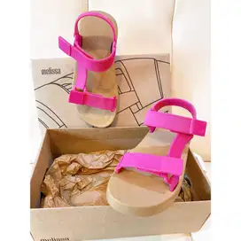 Like New Sendal Melissa Flowing Papete AD Sz.35-36