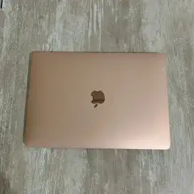 FOR SALE MacBook air m1 tahun 2020 warna perak