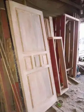 kusen pintu jendela bahan kayu bekas berkualitas