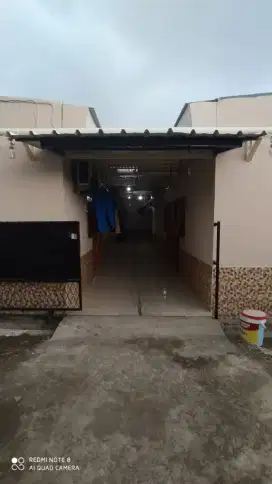 DI jUAL 8 PINTU KOSSAN FULL ISI DI KARAWANG DEKAT KAWASAN