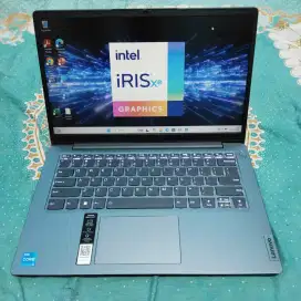 Lenovo ideapad slim 3 i3 1115G4 8GB/256GB FHD backlit
