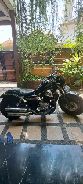 Bobber Benelli PE 250