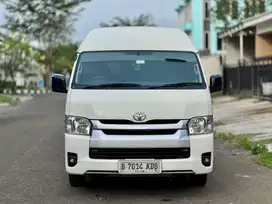 HIACE 2.5 COMMUTER MT 2023 COCOK BUAT USAHA TRAVEL