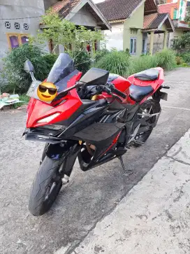 Honda CBR 150 R