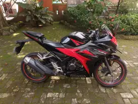 CBR 150R 2019 Black Red
