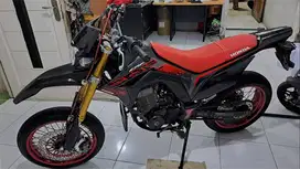 CRF 2021 modif Supermoto