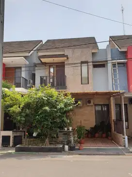 dijual rumah fullfurnish di cluster harmoni harapan indah Bekasi
