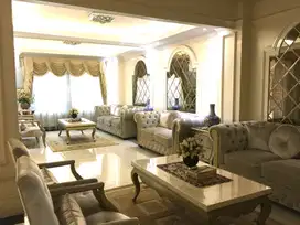 Rumah Bagus Cocok Untuk Tempat Usaha di Mayestik, Jakarta Selatan