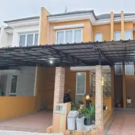 Dijual Cepat Rumah Kota Wisata Cibubur 2 Lantai Siap Huni