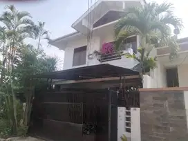 Rumah Puri Indah Strategis 2 lantai SHM Nyaman