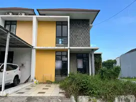 Sewa Rumah Taman Simpruk 3 Kamar, Lippo Cikarang, Bekasi