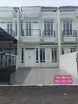 Rumah Premium 2 Lantai 5 Menit ke Grand Depok City DP 0 Free Biaya