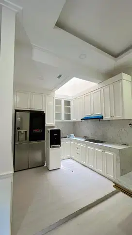 DIJUAL Rumah PIK2 8X12,5 FULLY FURNISHED HARGA 3.5M