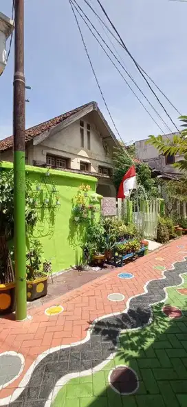 Rumah tengah kota surabaya dekat PGS , pasar turi, jembatan merah