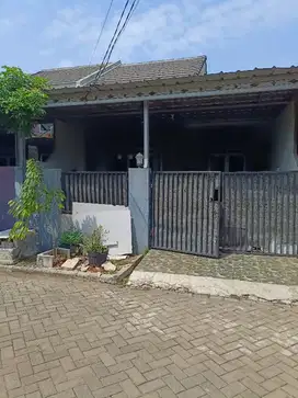 Oper kredit grand nusa indah  luas 72 dpn tmn  sisa 12thn 55jta