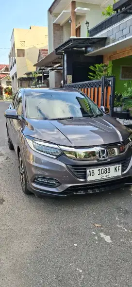 Istimewa Honda H-RV 1.5 E Special Edition