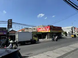 Bangunan Cocok untuk Toko Lokasi Strategis Raya Tropodo