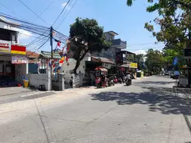 Rumah tua jual hitung tanah lokasi tengah kota di cijagra  buahbatu