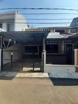 Dijual murah rumah tinggal duri kepa jakarta barat