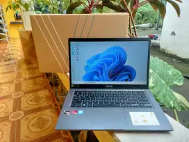 Asus Vivobook Ryzen 3 3250USSD 512 Ram 8 Keyboard Backlit Fullset