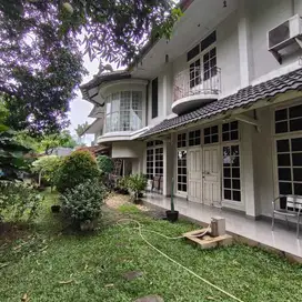 Dijual Rumah Harga Dibawah NJOP di Komplek Liga Mas Indah Pancoran Jak