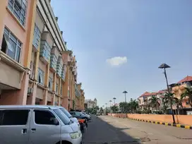 disewakan ruko mall taman palem