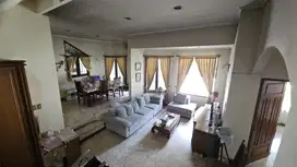 Dijual Rumah 2 Lantai di Permata Buana Pulau Pelangi Jakarta Barat