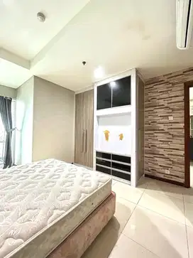 Condominium Green Bay Pluit 2BR Full Furnished View Garden Dan Laut