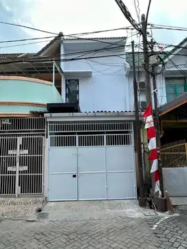 Di Jual Rumah Taman Palem Lestari,Jakbar