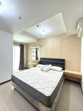 Condominium Green Bay Pluit 2BR Full Furnished View Pool Dan Laut