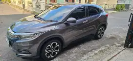 Istimewa Honda H-RV 1.5 E Special Edition