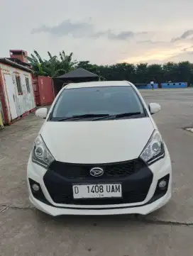 Dijual daihatsu sirion 2017