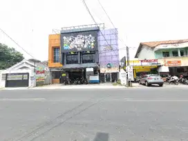 ruko 4 lantai strategis bekas cafe cocok buat kantor atau usaha
