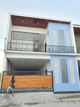LARIS RUMAH KOST 10 KAMAR SIAP HUNI STRATEGIS DI KEPUTIH