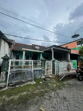 rumah lelang gresik di menganti di puri menganti indah
