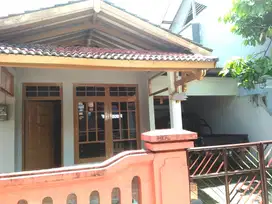 Dijual Rumah Besar di Rejowinangun, Kotagede, Yogyakarta