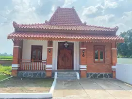 HUNIAN PREMIUM DESIGN JOGLO 2 KAMAR TIDUR TIPE 45 DI PRAMBANAN