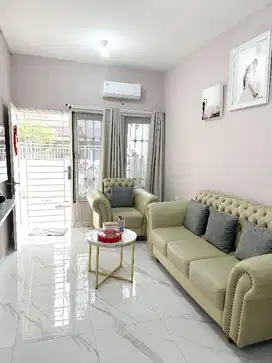 dijual rumah  puri gardenia