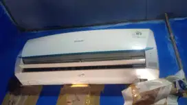 Dijual AC Sharp 1 PK