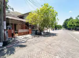Murah dijual rumah mewah akses lebar 10 meter pedurungan manunggaljati