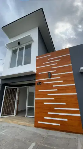 Rumah Siap Huni Mezanin Dekat Tol dan LRT Bekasi Timur