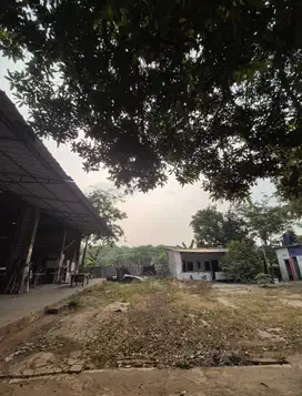 Turun hargaa Dijual Tanah Plus work shop di belakang bukit golf gunung